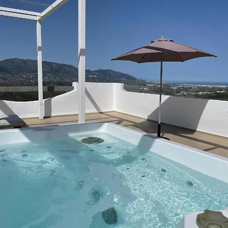 Apartment Luxury-penthouse-la Mairena-seaview-jacuzzi-marbella