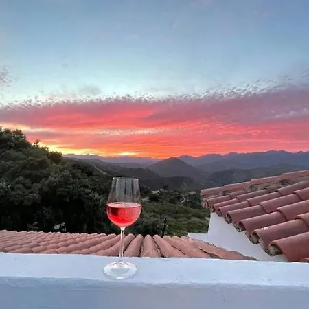 Luxury-penthouse-la Mairena-seaview-jacuzzi-marbella * La Mairena