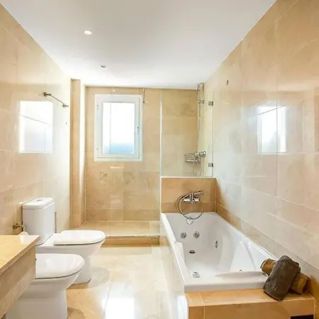 Apartment Luxury-penthouse-la Mairena-seaview-jacuzzi-marbella *
